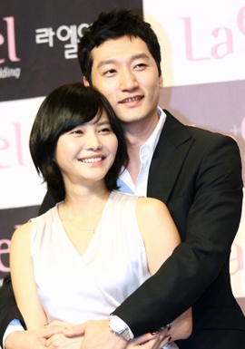 071105_ent_1.jpg