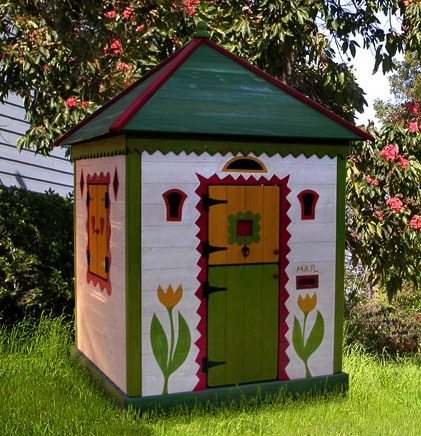 playhouse-under-tree.jpg